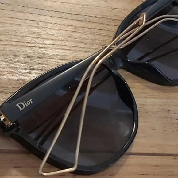 Dior Black and Gold Oversized Sunglasses - Picture 13 of 13